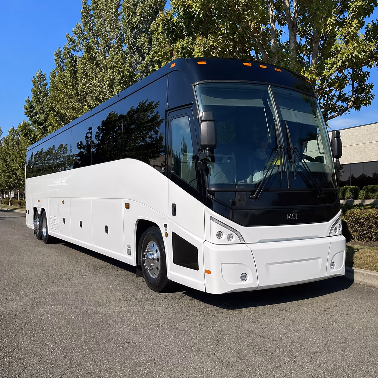 west jordan 50 passenger charter bus